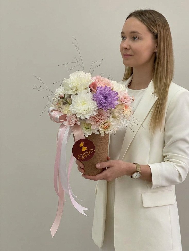 Букет из роз и гвоздик № 4887